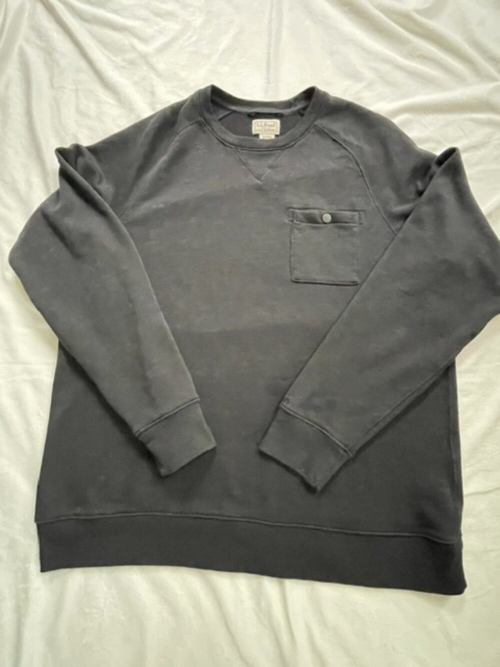 L.L. Bean Crewneck Sweatshirt Comfort Activewear Men’s Pocket Cotton Black Large